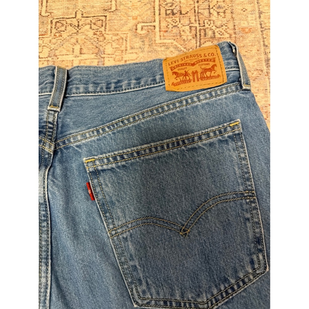 Levis Low Pro Straight Jeans Womens 31 Medium Wash Blue Denim A0964-0002 - Picture 11 of 11